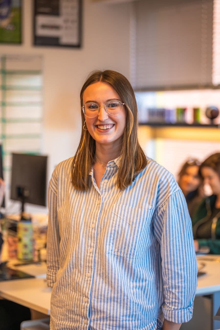 Beth Fleet | Designer | On Poynt Creative